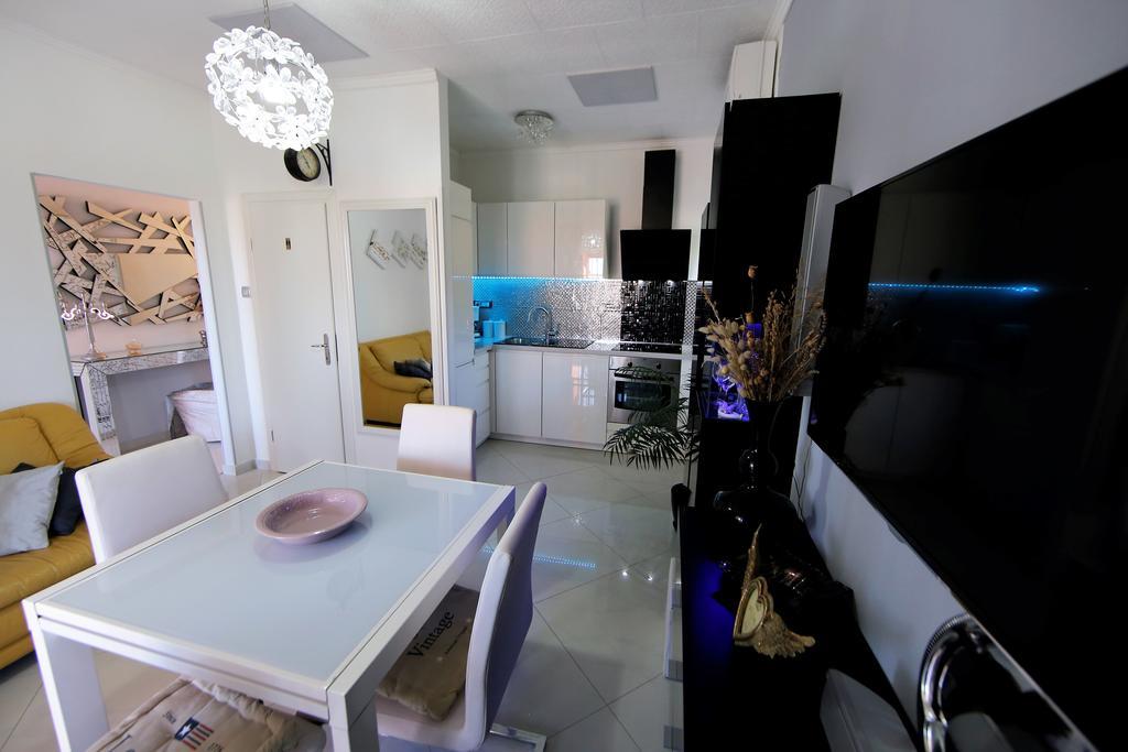 Villa Long Island Luxury Residence, Sali Dugi Otok-Private Parking,Next To Beach Exterior foto